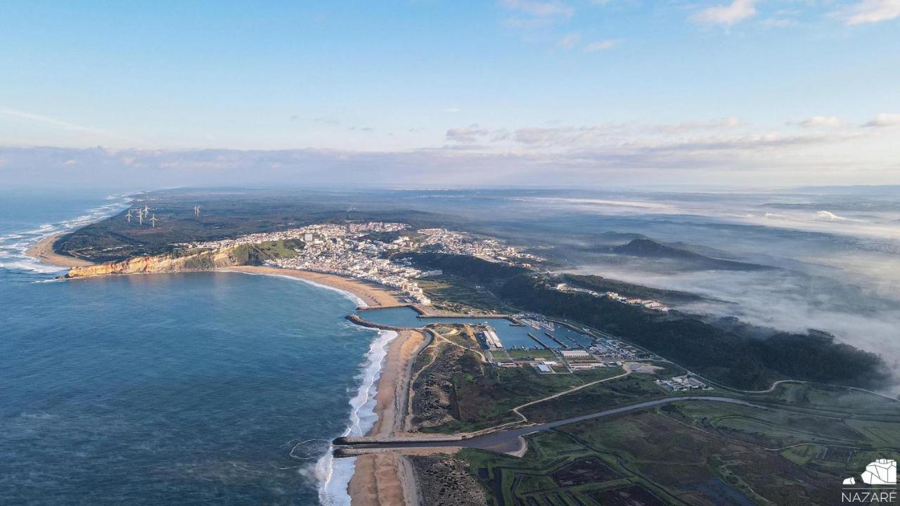 Chalas Place Nazaré Esterno foto